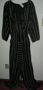 LANE BRYANT Black Striped Wide Leg 3/4 sleeve Crepe Jumpsuit 26 Fits 26W 3X 4X - Picture 1 of 3