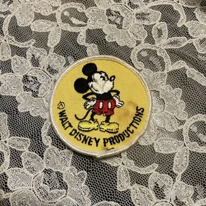 Vintage 1970s Disneyland Mickey Mouse embroidered patch - Picture 1 of 4
