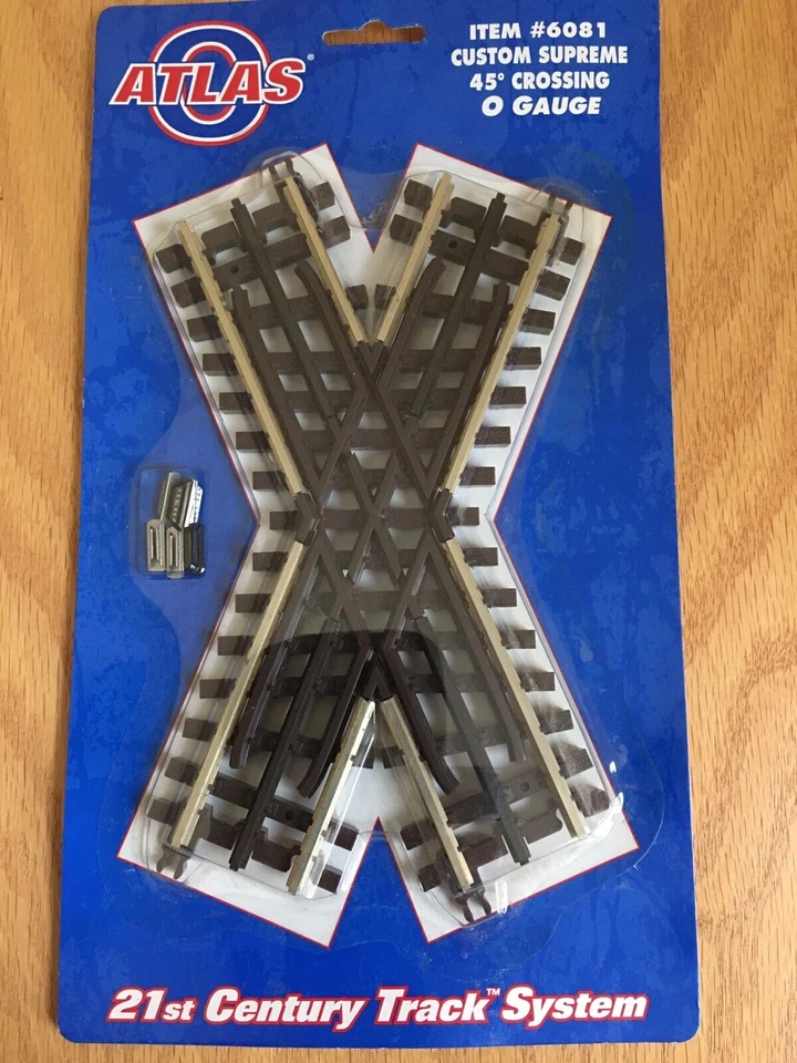 ATLAS #6081 O SCALE 45 DEGREE CROSSING NEW SEALED! - Image 1 of 1