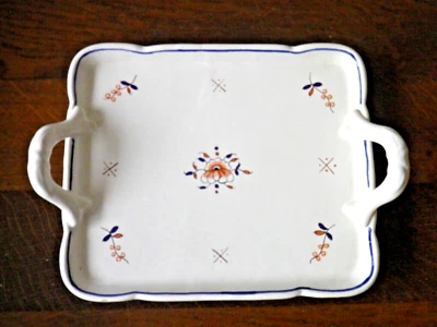 Petit plat de service à anses en céramique ou porcelaine fait main - Photo 1/4