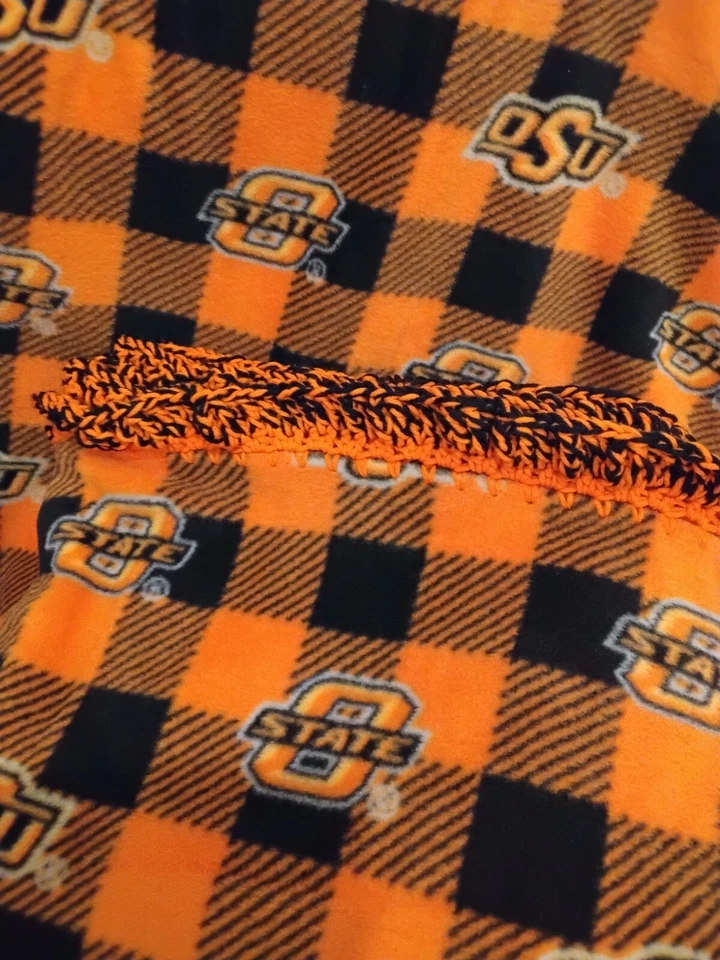 OSU Oklahoma State University Cowboys College Fleece Manta con Volantes Foto 1 de 4