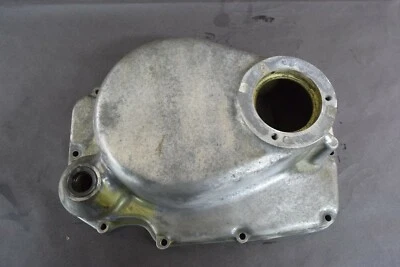 БОКОВАЯ КРЫШКА ПРАВОГО КАРТЕРА СЦЕПЛЕНИЯ ДВИГАТЕЛЯ HONDA CB450 CL450 CB500T 67-76 - Изображение 1 из 4