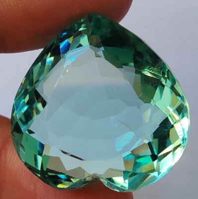 108 CT Large Ocean Green Aquamarine Heart Shape Loose Gemstone Gift for Birthday - Image 1 of 4
