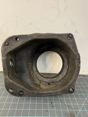 90-95 TOYOTA 4RUNNER COMBUSTIBLE Relleno Cuello Puerta Bisel Inserto Tazón Junta Envolvente Foto 1 de 4