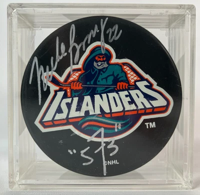 Mike Bossy Firmado Puck 573 Goles Inscripción Pescador New York Islanders NHL Foto 1 de 2