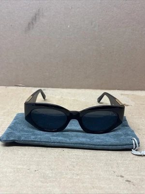 Gafas de sol Gianni Versace Mod. Medusa 420/C Col. 852 Negro y Dorado, falta tornillo Foto 1 de 4