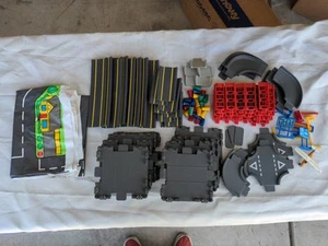 Matchbox Motorcity Set Lot Track Diecast Car Playset Roadway 1978 1979 1980 - Bild 1 von 8