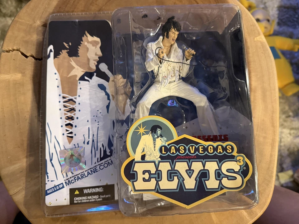 Винтажная экшн-фигурка McFarlane Elvis Presley 3 Las Vegas белый комбинезон игрушка - Изображение 1 из 2