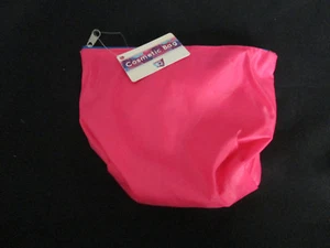 New Pink Cosmetic Bag - Picture 1 of 1
