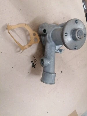 POMPA ACQUA Ford Escort  Foto 1 de 3