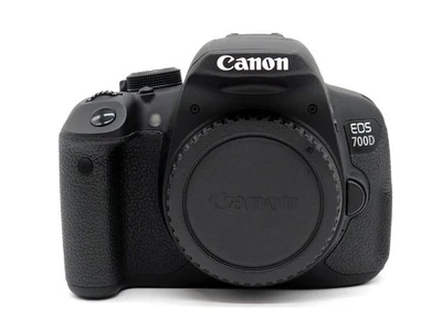 Canon EOS 700D 18MP DSLR-Kamera, FULL HD Video, shutter count 11542, CMOS - Bild 1 von 4