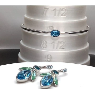 GIVENCHY & SWAROVSKI BLUE/GREEN Bracelet & Earrings - Image 1 of 4