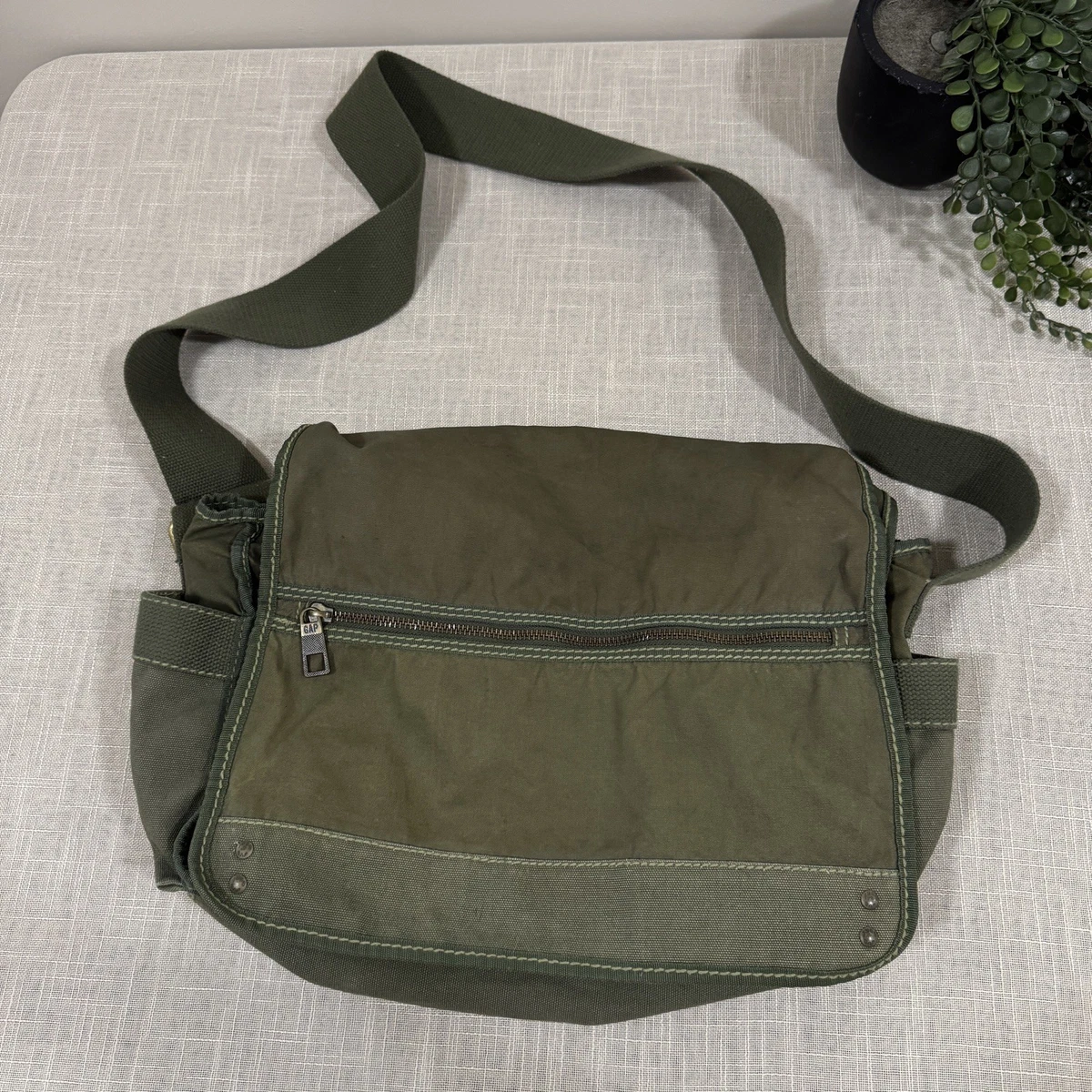 レア】GAP shoulder bag military messenger