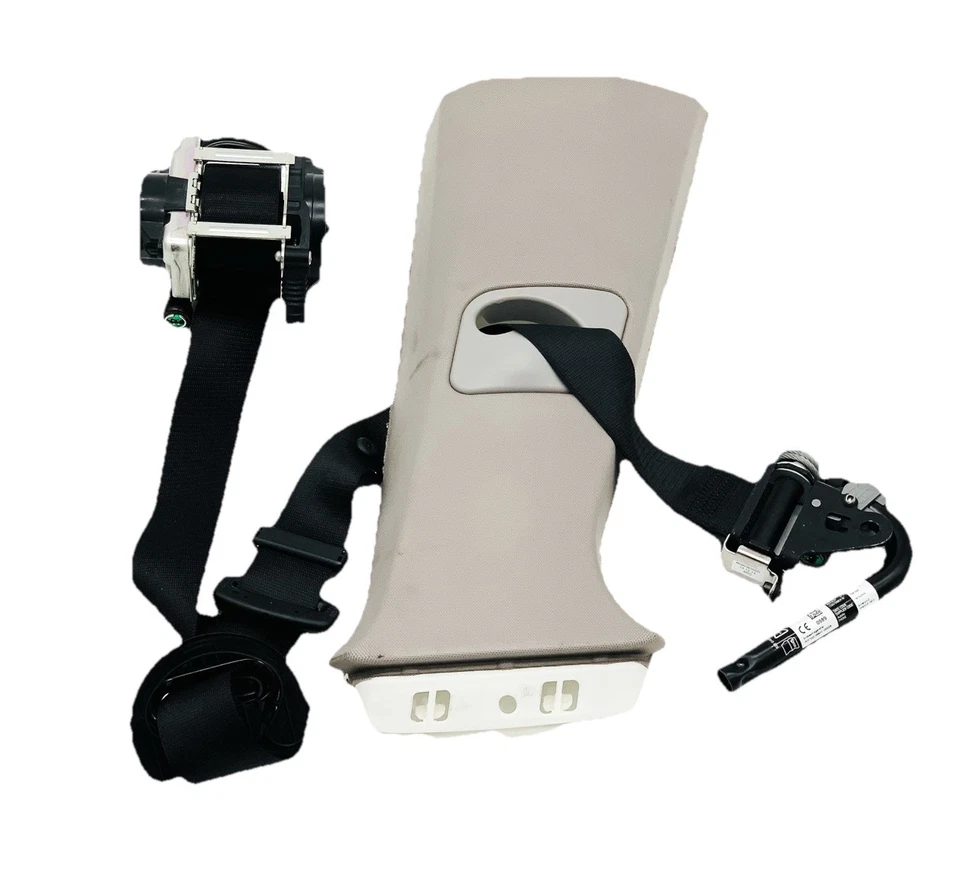 2014-2018 BMW X5 X6 (F15 F16) RIGHT FRONT PASSENGER SEATBELT RETRACTOR (BLACK) - Image 1 of 4