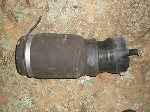 OEM Range Rover 03 04 05 Left Rear Air Strut Driver Side MK3 Spring Back - Picture 1 of 1