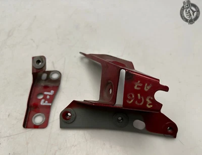 AUDI A7 S7 RS7 2012-2018 DELANTERO IZQUIERDO (LADO DEL CONDUCTOR) PAR DE SOPORTES DE MONTAJE DE GUARDABARROS OEM Foto 1 de 4