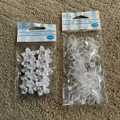 Offray 10 pk Ribbon Bow Accessories with Pearl – SILVER SATIN - Image 1 of 2