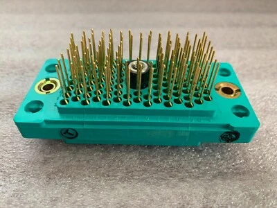 ELCO/AVX - CONECTOR ENCHUFE DORADO - PN# 00-8017-100-296-007 Foto 1 de 4