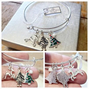 Pulsera de tono plateado con dijes de Navidad árbol de reno de Santa - Imagen 1 de 8