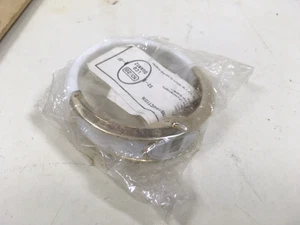 Maxim LCD Cuarzo Mujer Reloj Digital Pulsera Batería Sin Usar Muerto de Edad - Imagen 1 de 4