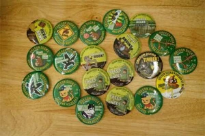 Vintage Champion Oregon Ducks Football Lot Pinback Buttons Fan Souvenir Game - Picture 1 of 6