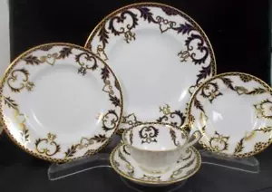 Royal Crown Derby Majesty Cobalt 5 Piece Place Setting with Footed Cup A1292 - Picture 1 of 9