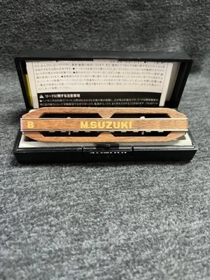 Suzuki MR-550H-B Koa Pure Harp 10-Hole Diatonic Harmonica. Key of B - Image 1 of 4