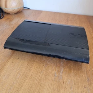 Console Playstation 3 Super Slim 500GB Nera PS3 + Cavo FUNZIONANTE - Foto 1 di 7