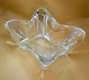 RARO POSACENERE IN CRISTALLO BACCARAT DA COLLEZIONE PER PIPE/SIGARI/SIGARETTE - B.OFFER - Foto 1 di 9