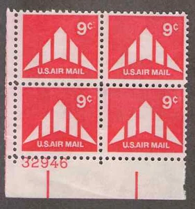 US. C77. 9c. Silhouette of Delta Wing Plane. PB4. #32946 LL. MNH. 1971 - Picture 1 of 2