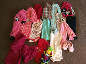 Lot Of Infant Girls Clothes Shoes Toys Shirts One Piece 3 To 9 Months RD2