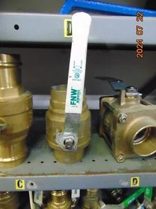 (1) FNW X416 2 in Brass Full Port Sweat 600# Ball Valve Low Lead Compliant 2 PC - Picture 1 of 3