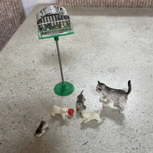 Vintage 1/16th Scale Lundby Barton Dolls House Bird Cage and Cat with Kittens - Picture 1 of 6