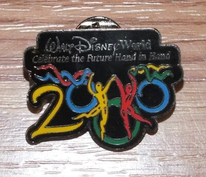 Vintage Walt Disney World Celebrate the Future Hand in Hand 2000 Sammlerstück Pin - Bild 1 von 4