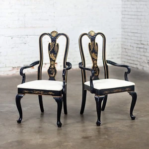 Coppia di poltrone stile georgiano chinoiserie host e hostess telaio laccato nero - Foto 1 di 24