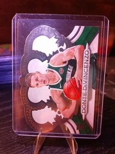 Donte DiVincenzo 2018 Panini Crown Royale #41 RC Die-Cut Rookie Card Bucks Kings - Picture 1 of 2