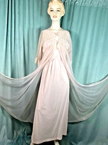 34 Bust M Vintage 60s 70s Single Chiffon Peignoir Nylon Gown Pale Pink - Picture 1 of 8