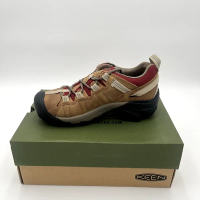 KEEN WOMEN'S TARGHEE II WATERPROOF W SAFARI/MAERLOT MSRP $ 145 - Image 1 of 4