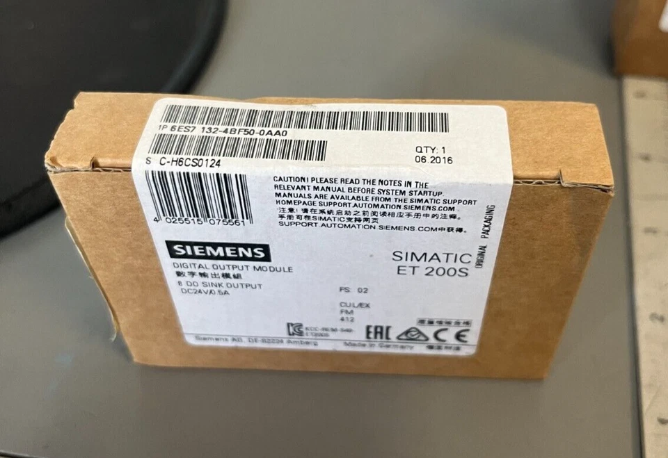 SIEMENS 6ES7 131-6BH00-0BA0 | Módulo de salida digital | Nuevo Foto 1 de 1