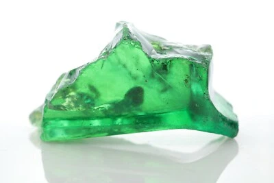 75.3gr Recrystallized Green Garnet Emerald Color (YAG) Lab Grown Rough Stone - Image 1 of 4