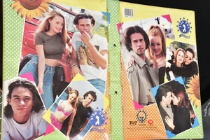ISRAEL- RAMAT AVIV GIMMEL TV SET - A FOLDER, STARS PHOTOS, 34X24 CM, רמת אביב ג - Picture 1 of 11