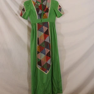 READ Vtg 70s Womens Size XS Cotton Maxi Dress Boho Patchwork Floral Green - Picture 1 of 7