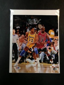 LA Lakers Magic Johnson Signed 8x10 Photo w/ Michael Jordan with SM COA! - Picture 1 of 5
