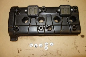 Yamaha yzf r6 2003 5sl cylinder head cover - Picture 1 of 7