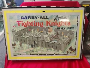 Old Vintage 1968 MARX Carry All Action Fighting Knights Play Set 4635 Suitcase - Picture 1 of 11