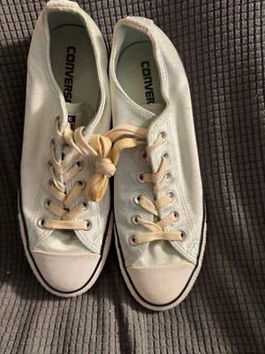 Женщин "Converse" металлический новом зеленый шнурует вверх теннисные туфли. Размер 9 Prev. Б/у - Изображение 1 из 4