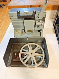 Proyector de películas vintage Argus Showmaster modelo S 500 8 mm - probado, funciona - Imagen 1 de 18