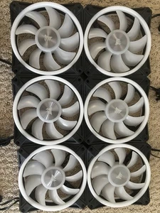 Corsair QL120 RGB 120mm Cooling Case Fan - 6 Pack - Photo 1/10
