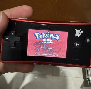 Nintendo Gameboy Micro Console Pokemon Center Limited Nero Rosso Giappone Testato Gbm - Foto 1 di 6