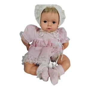 Bambola Uneeda Baby Doll 16" vintage 1968 con vestito occhi azzurri da collezione corpo peluche - Foto 1 di 19